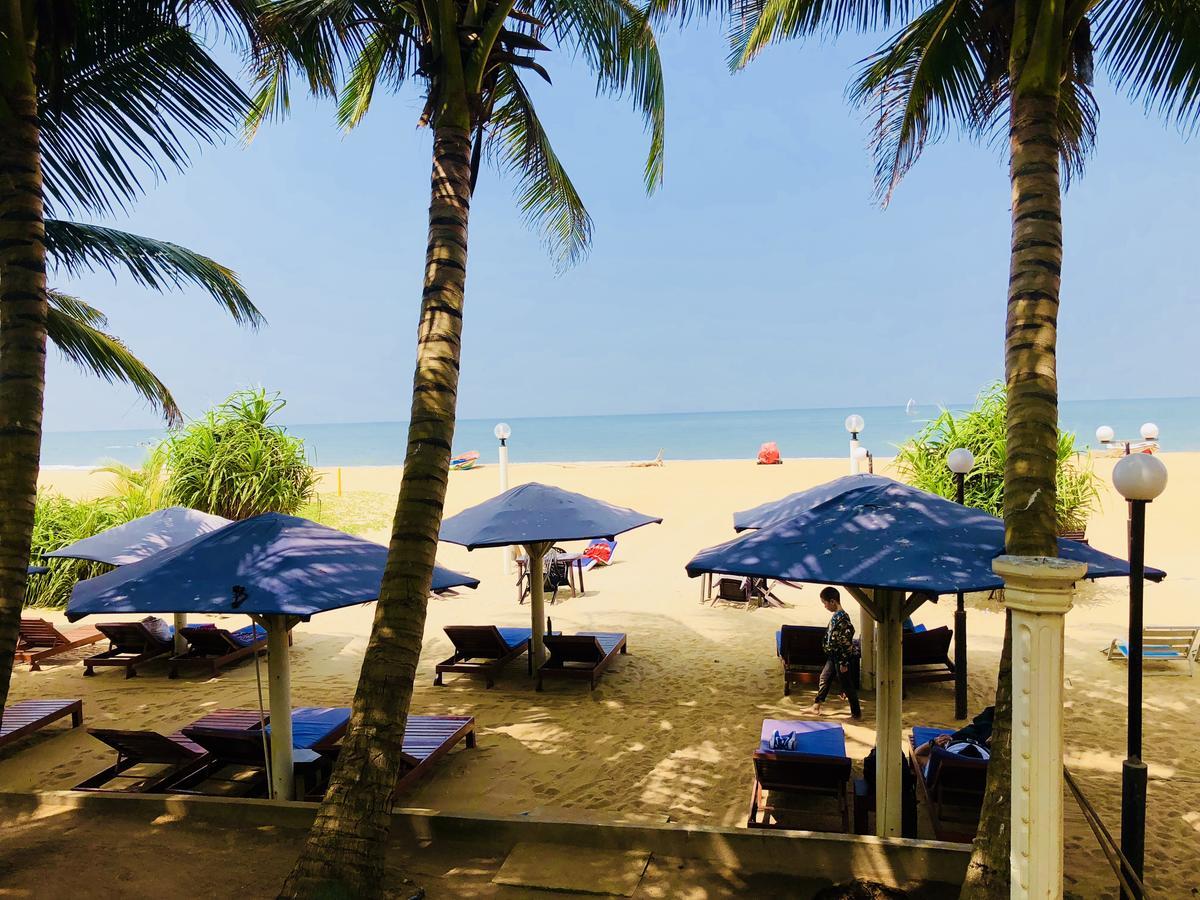 Lanka Beach Hotel Ettukala Екстериор снимка