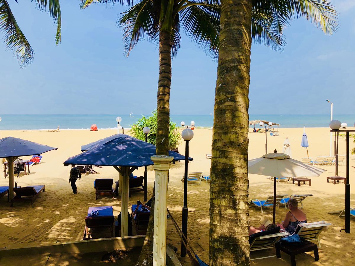 Lanka Beach Hotel Ettukala Екстериор снимка