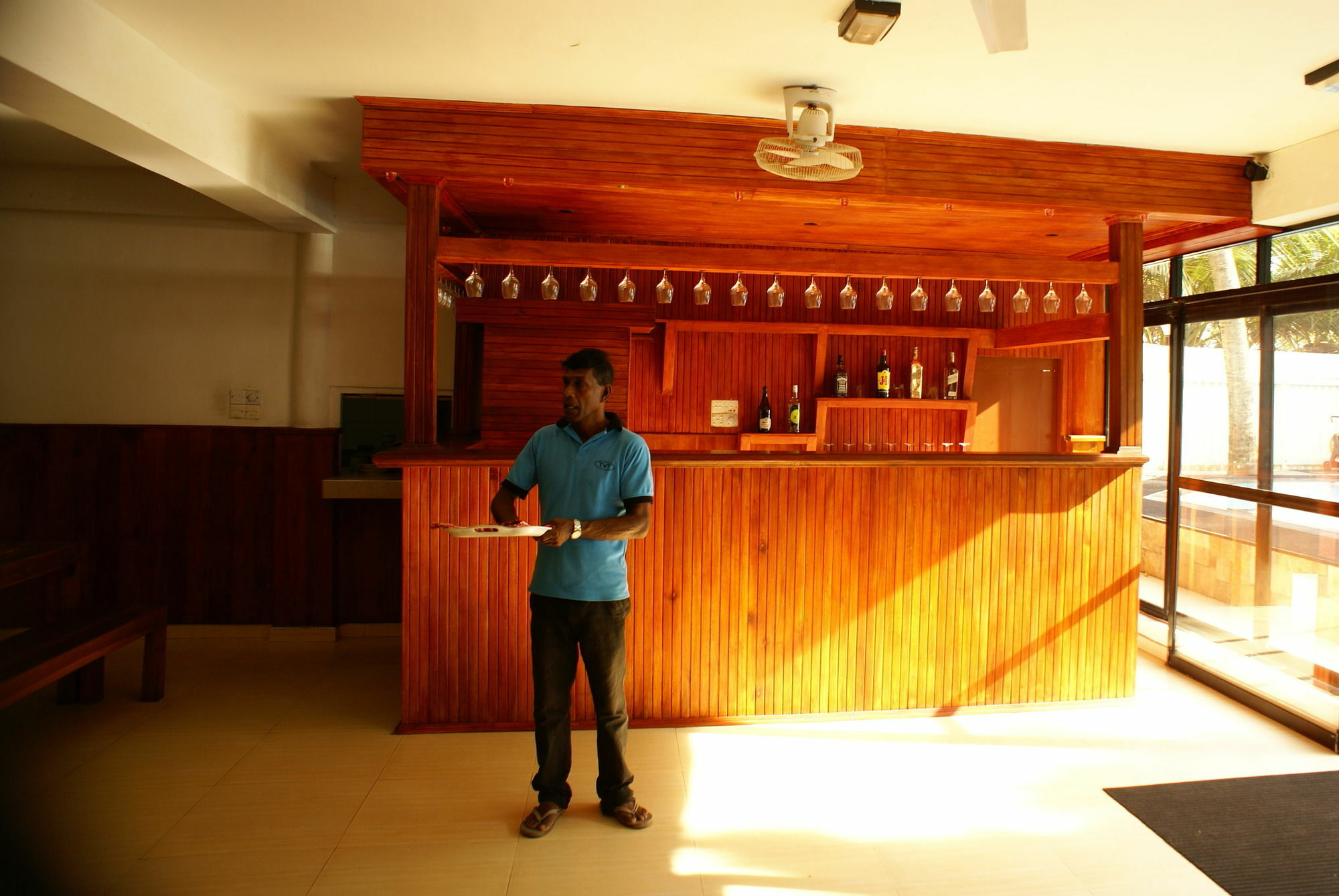Lanka Beach Hotel Ettukala Екстериор снимка